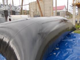 Проверка гибкой оболочки перед установкой.JPG